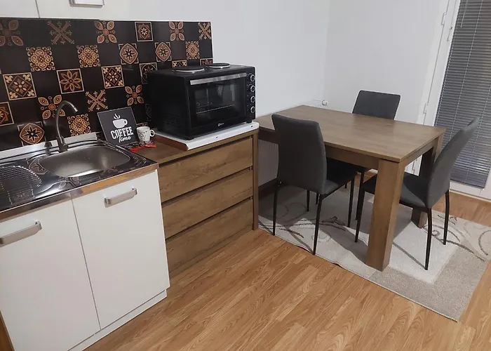 Sumatra Apartment Srebrenica